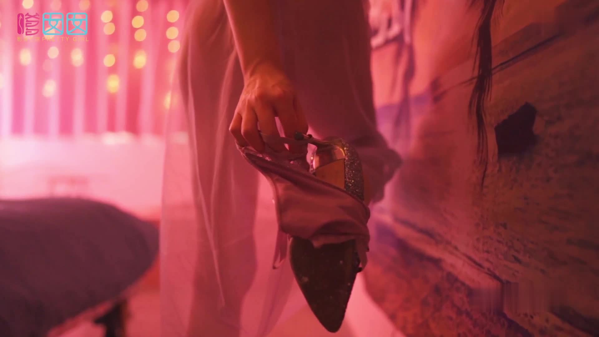 图片[4]-FEILIN_2019.10.15_VN.142_Celina青妍 - aifuli.cc-aifuli.cc