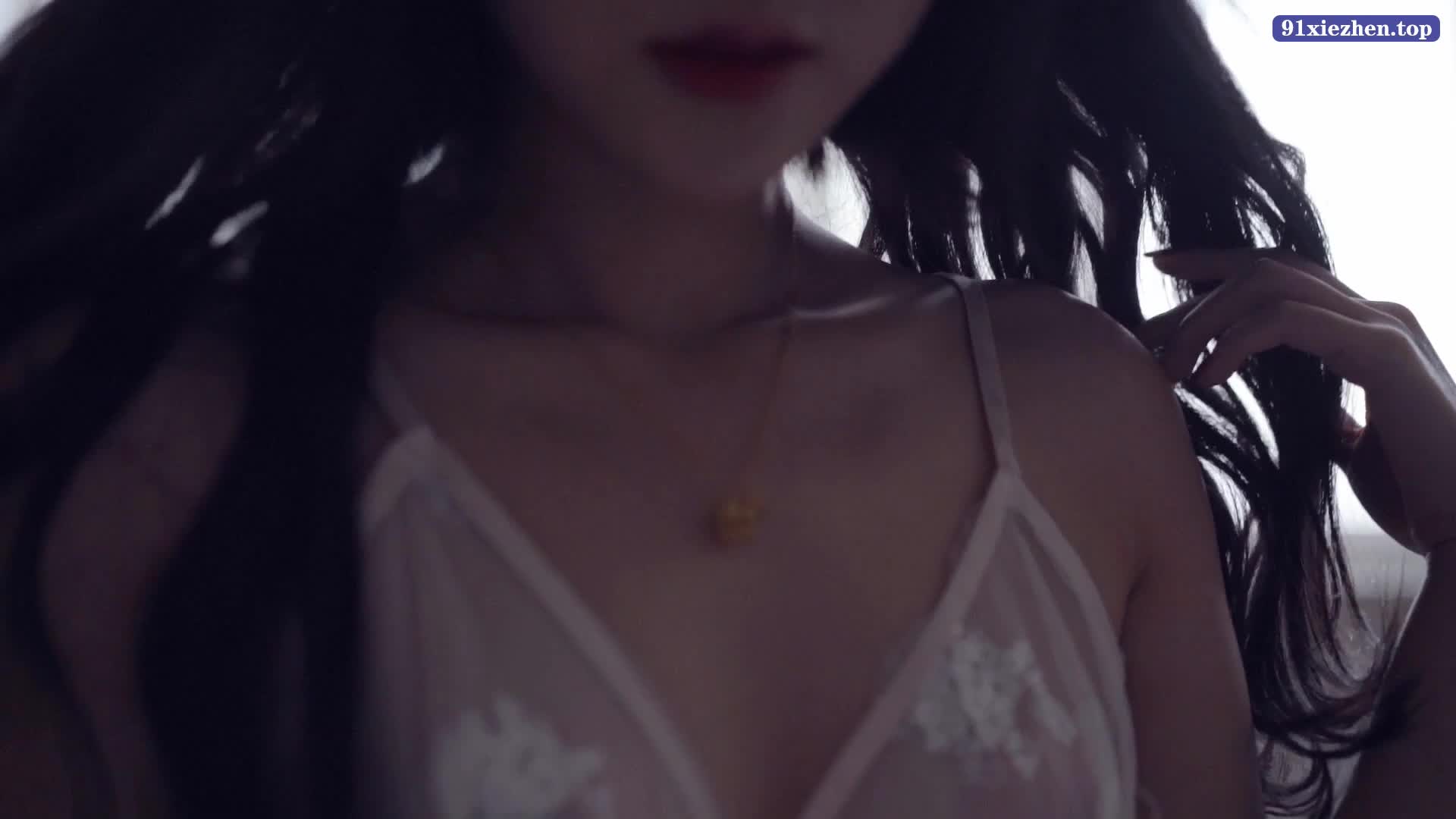 图片[3]-XiuRen_Video_2018.11.05_NO.102_小九月 - aifuli.cc-aifuli.cc