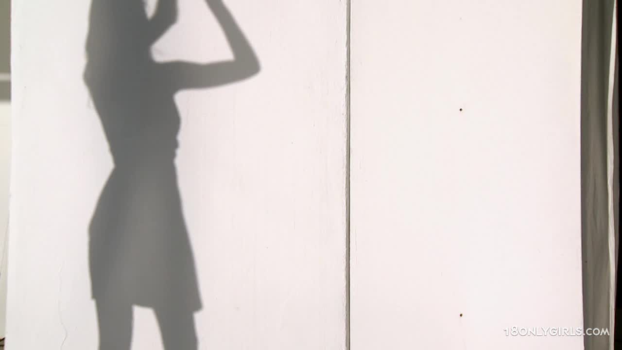 Mia_Shadow_Play_HD - aifuli.cc-aifuli.cc