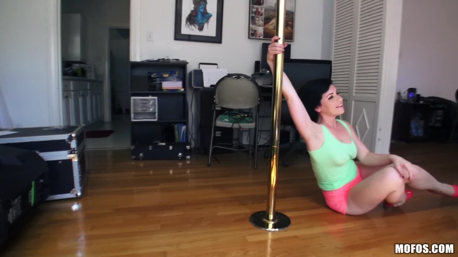 Belle_Noire_1080p - aifuli.cc-aifuli.cc