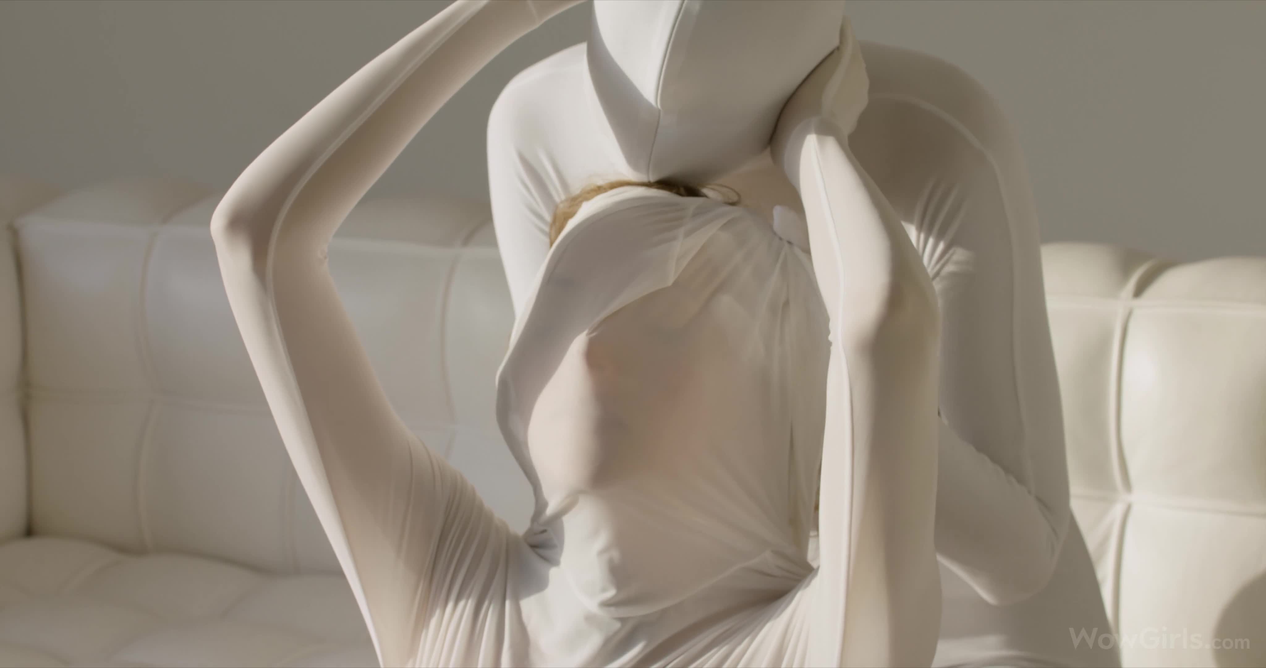 图片[3]-AntoniaSainz_Clover_ShowMeYourFace_4096x2160_60fps - aifuli.cc-aifuli.cc