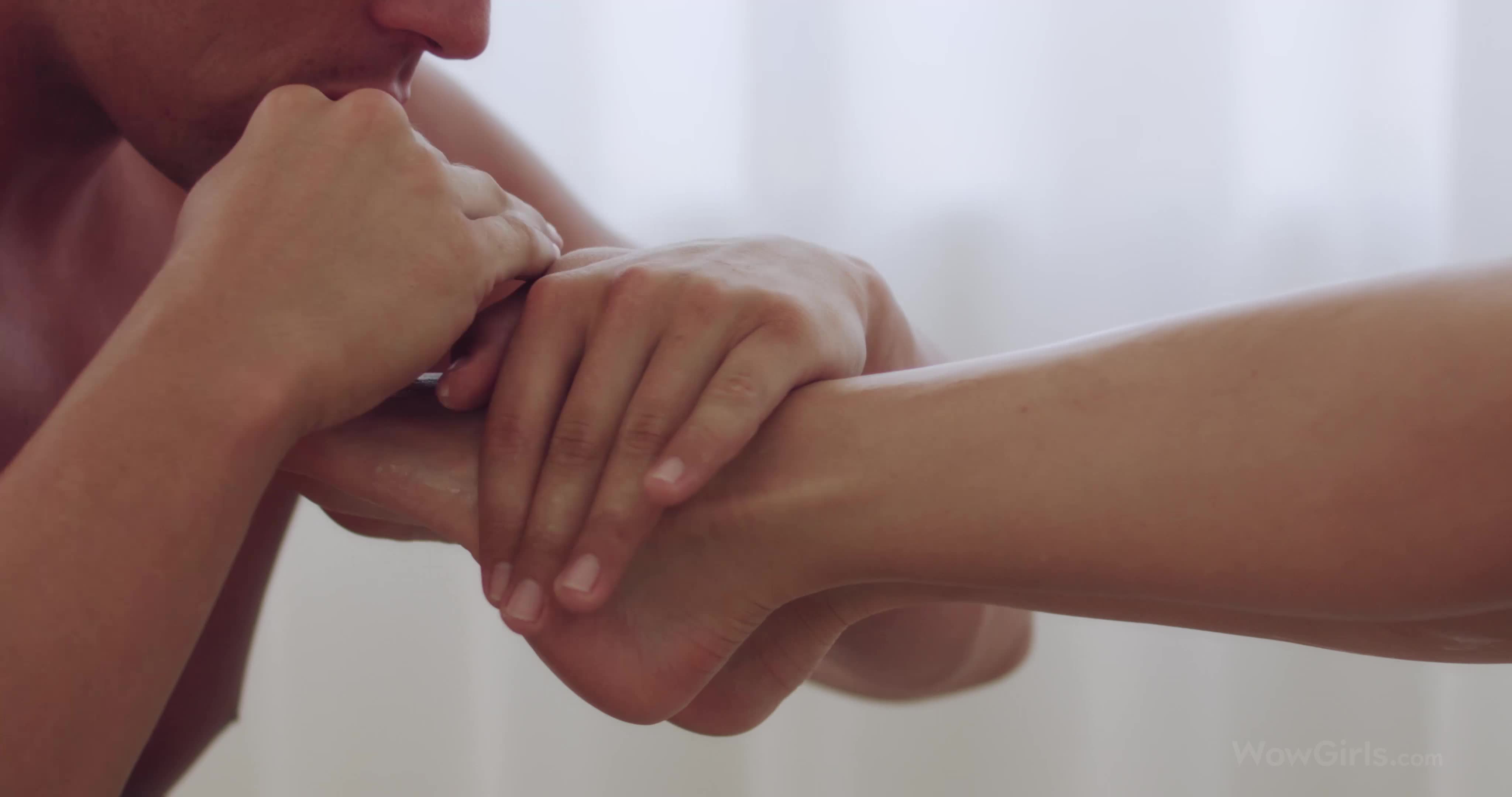 GinaGerson_WhenLoversCollide_4096x2160_30fps - aifuli.cc-aifuli.cc