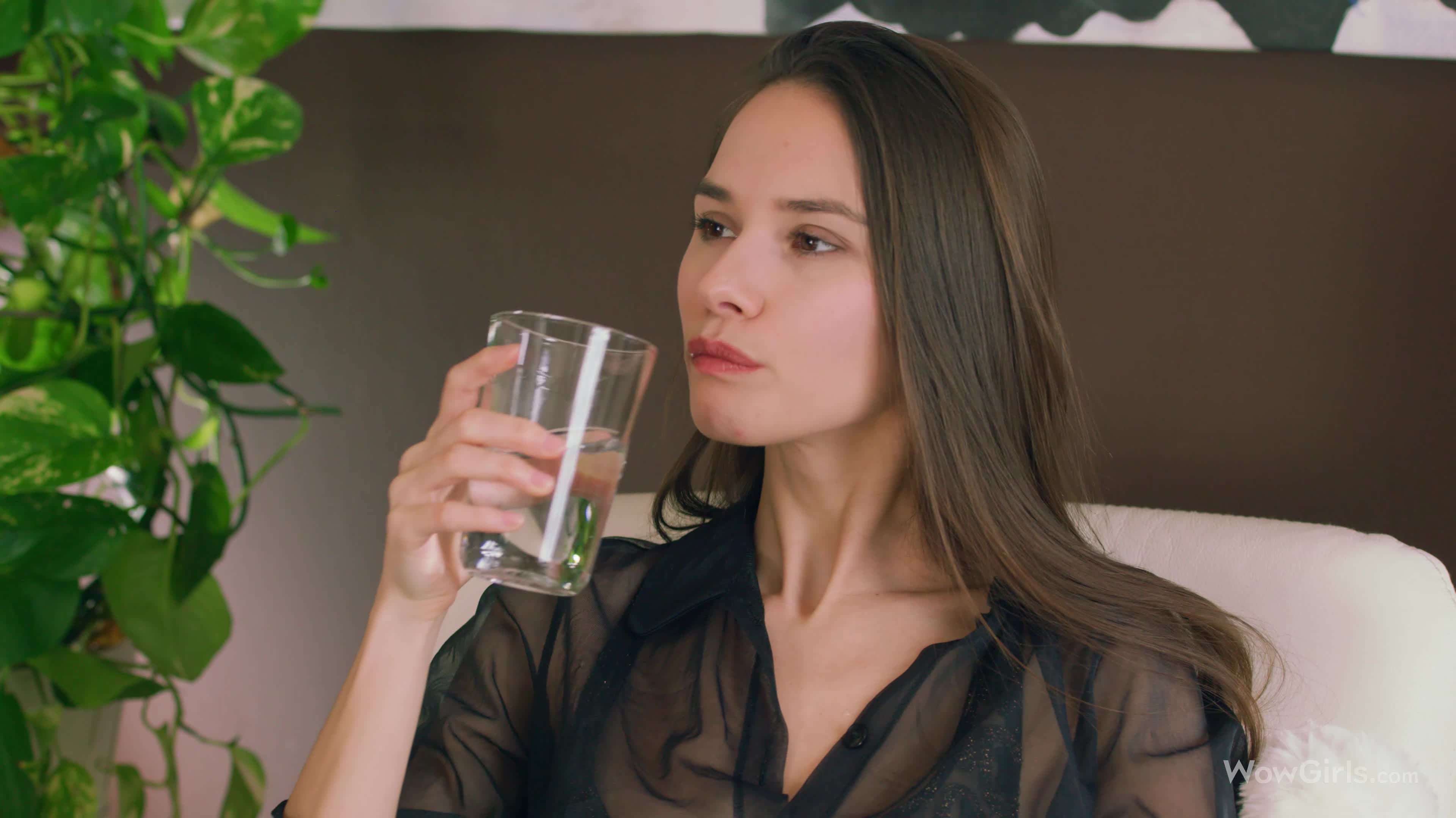 LeonaMia_SweetandTender_3840x2160_60fps - aifuli.cc-aifuli.cc