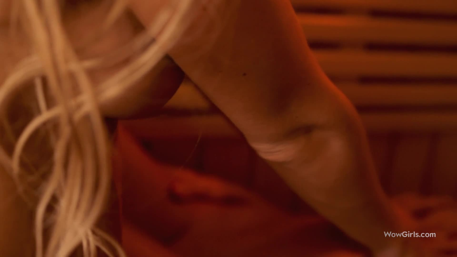 WowGirls_Sauna_Delight_Regina_Ulyana_1080p_ - aifuli.cc-aifuli.cc