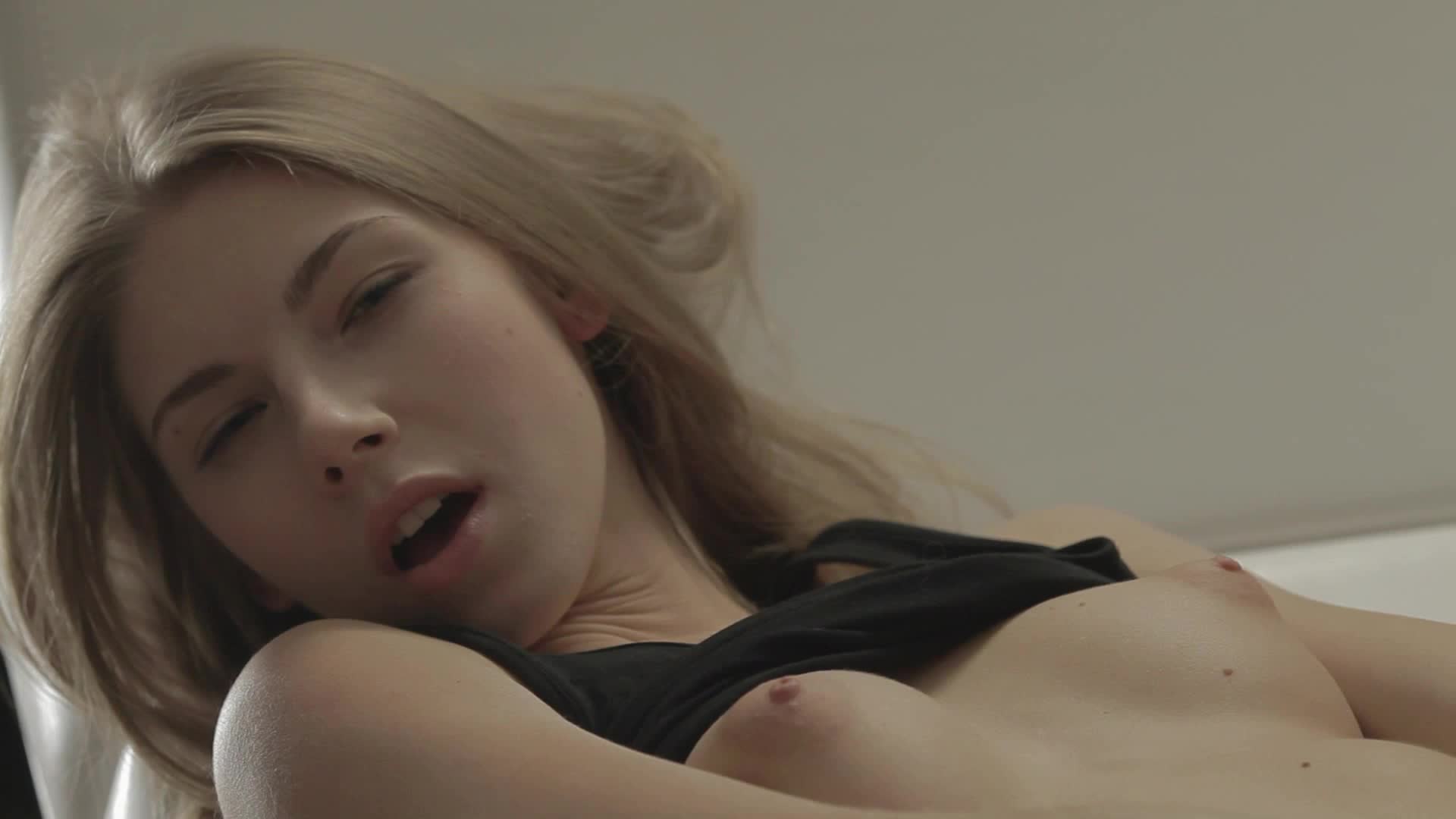 图片[3]-12_11_28_Introducing_Angelica_Angelica_ - aifuli.cc-aifuli.cc